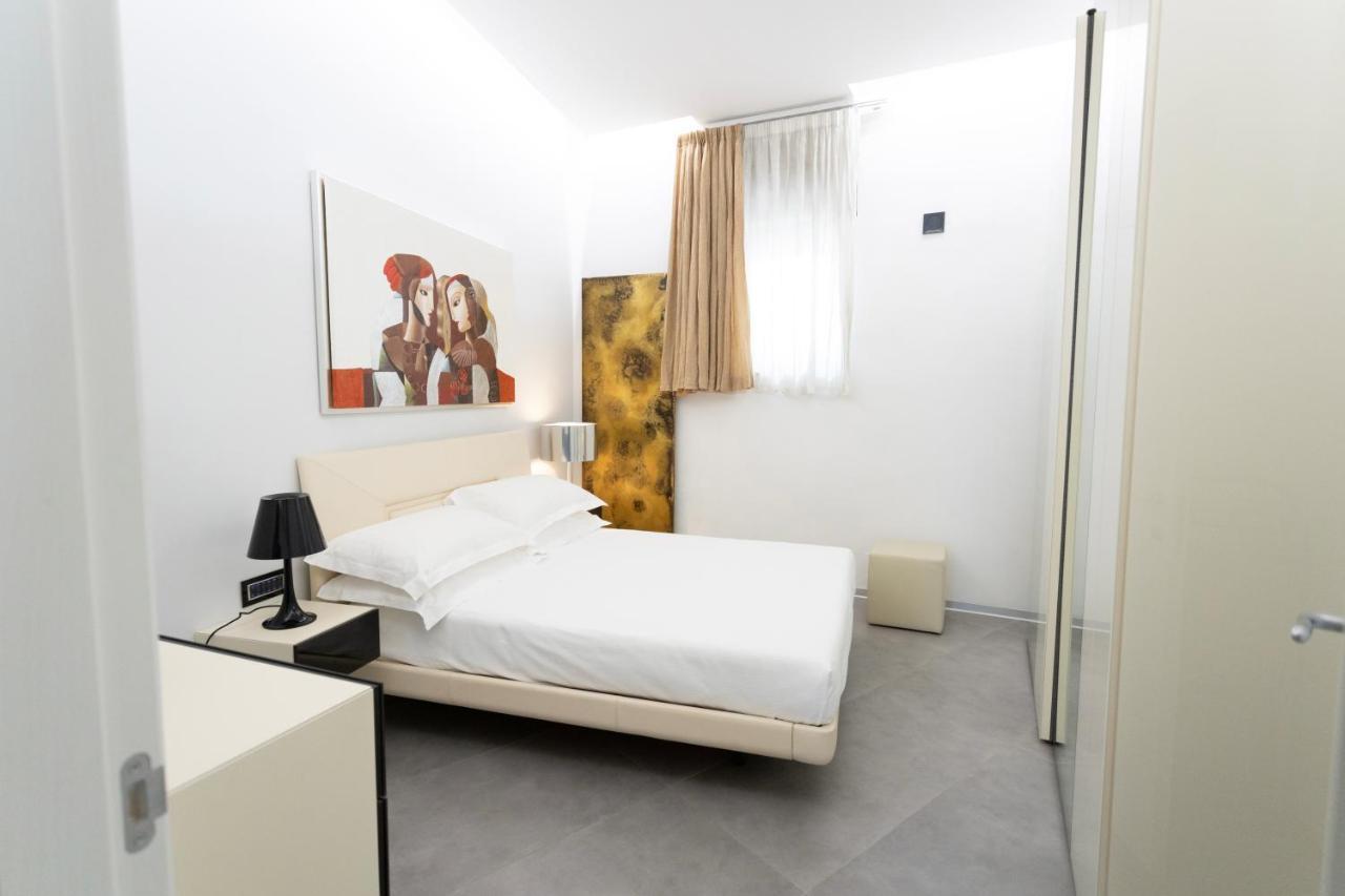Maison Bleu Luxury Suite Sul Porto Di Trani Eksteriør bilde